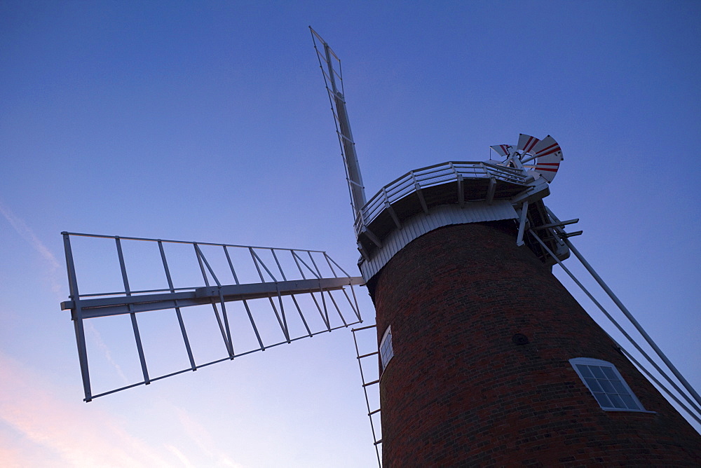 Horsey Mill, Norfolk Broads, Norfolk, East Anglia, England, United Kingdom, Europe