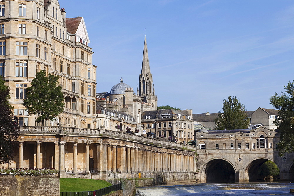 River Avon and Pulteney Bridge, Bath, UNESCO World Heritage Site, Somerset, England, United Kingdom, Europe