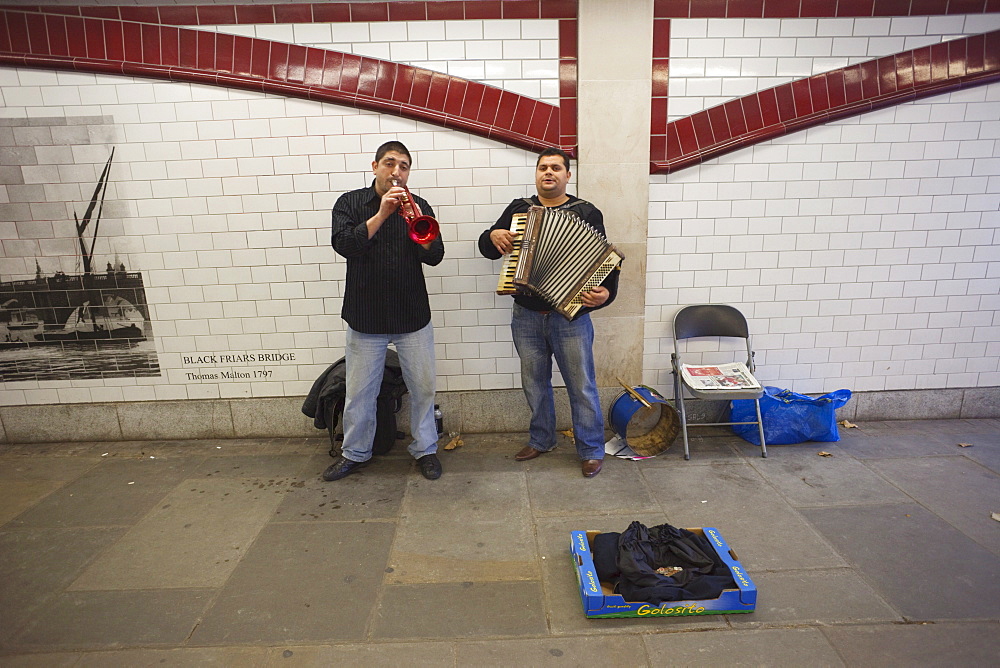 Buskers under Blackfriars Bridge, South Bank, London, England, United Kingdom, Europe