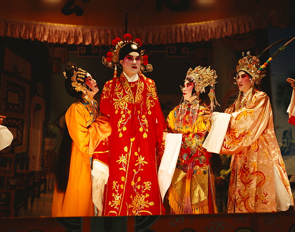 Actors performing in Chinese Opera (Beijing Opera), Beijing, China, Asia