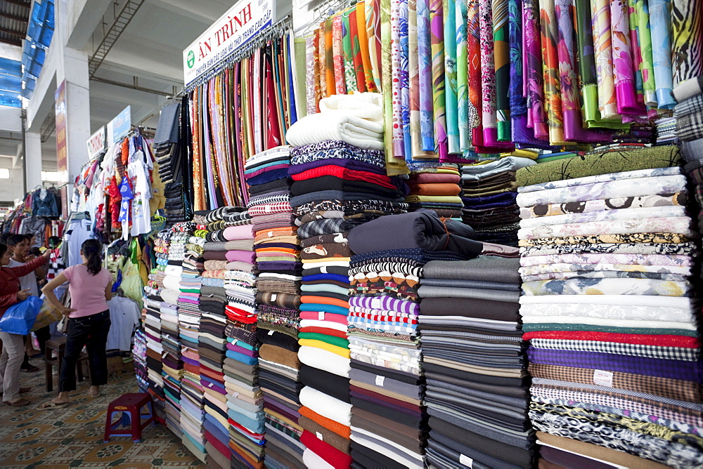 Fabric shop, Han Market, Danang, Vietnam, Indochina, Southeast Asia, Asia