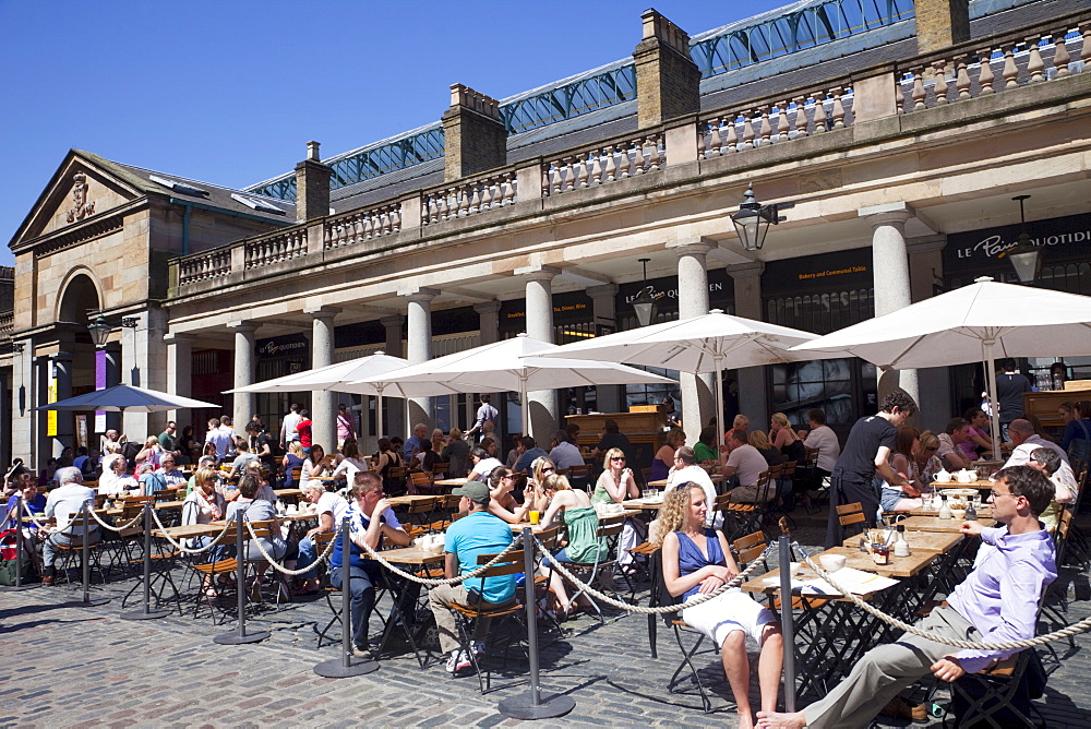 Outdoor restaurants, Covent Garden, London, England, United Kingdom, Europe