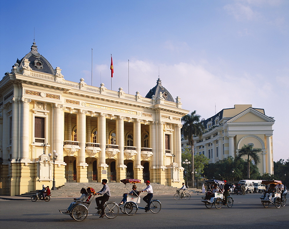 Opera House, French Colonial architecture, Hanoi, Vietnam, Indochina, Southeast Asia, Asia