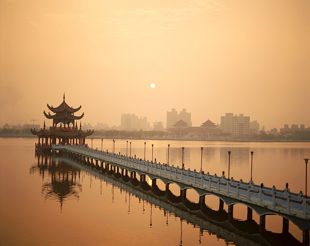 Lotus Lake, Nine Cornered Bridge and Wuli Pagoda at dawn, Kaohsiung, Taiwan, Asia