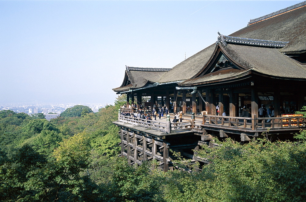 Kiyomizu Temple (Kiyomizu-dera), Kyoto, UNESCO World Heritage Site, Honshu, Japan, Asia