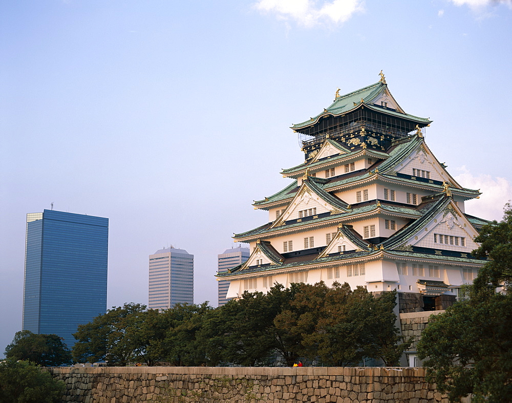 Osaka Castle and city skyline, Osaka, Honshu, Japan, Asia