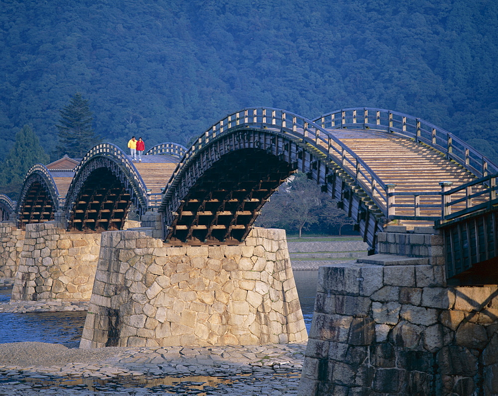 Brocade Sash Bridge (Kintaikyo Bridge), Iwakuni, Honshu, Japan, Asia