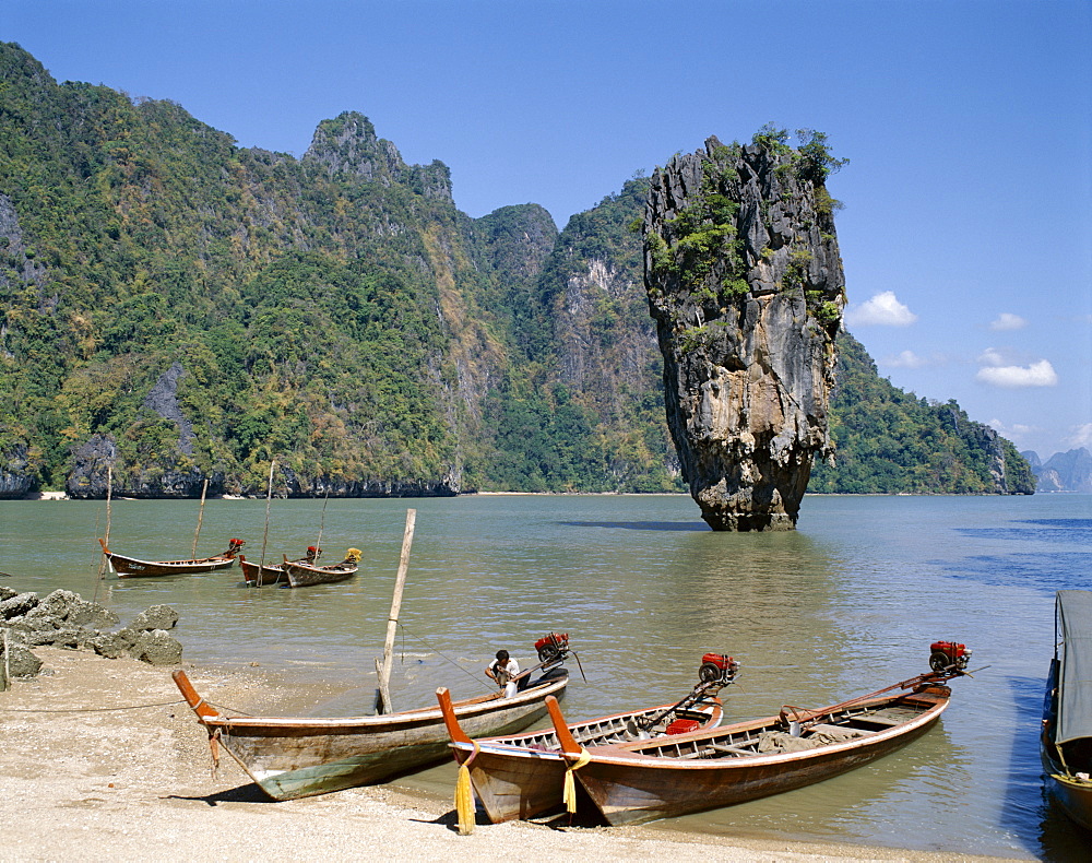 Phangnga Bay, James Bond Island (Ko Khao Phing Kan), Phuket, Thailand, Southeast Asia, Asia