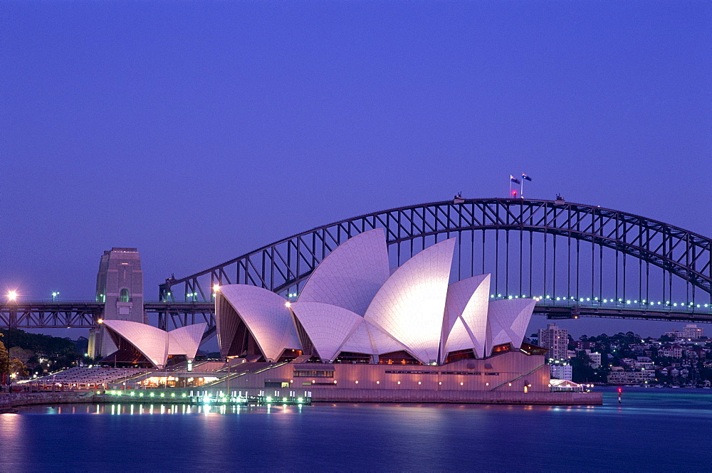 Sydney Opera House, UNESCO World Heritage Site, and Sydney Harbour Bridge, Sydney, New South Wales, Australia, Pacific