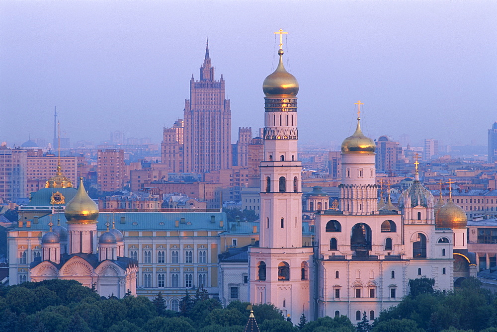 Kremlin and city skyline, Moscow, Russia, Europe