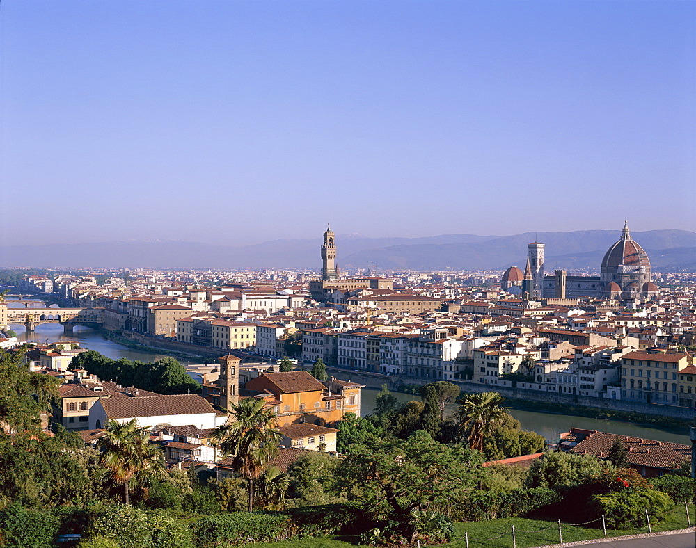 City skyline viewed from near the Piazzale Michelangelo, Florence (Firenze), Tuscany (Toscana), Italy, Europe