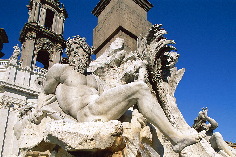 Fountain of the Four Rivers (Fontana dei Quattro Fiumi), Piazza Navona, Rome, Lazio, Italy, Europe