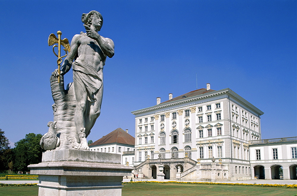 Nymphenburg Palace (Schloss Nymphenburg), Munich, Bavaria, Germany, Europe