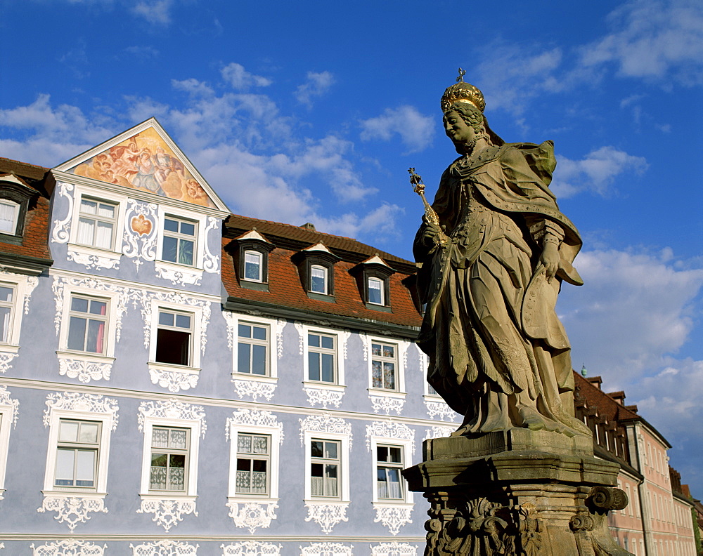 Heilige Kunigunde statue, Bamberg, UNESCO World Heritage Site, Bavaria, Franconia, Germany, Europe