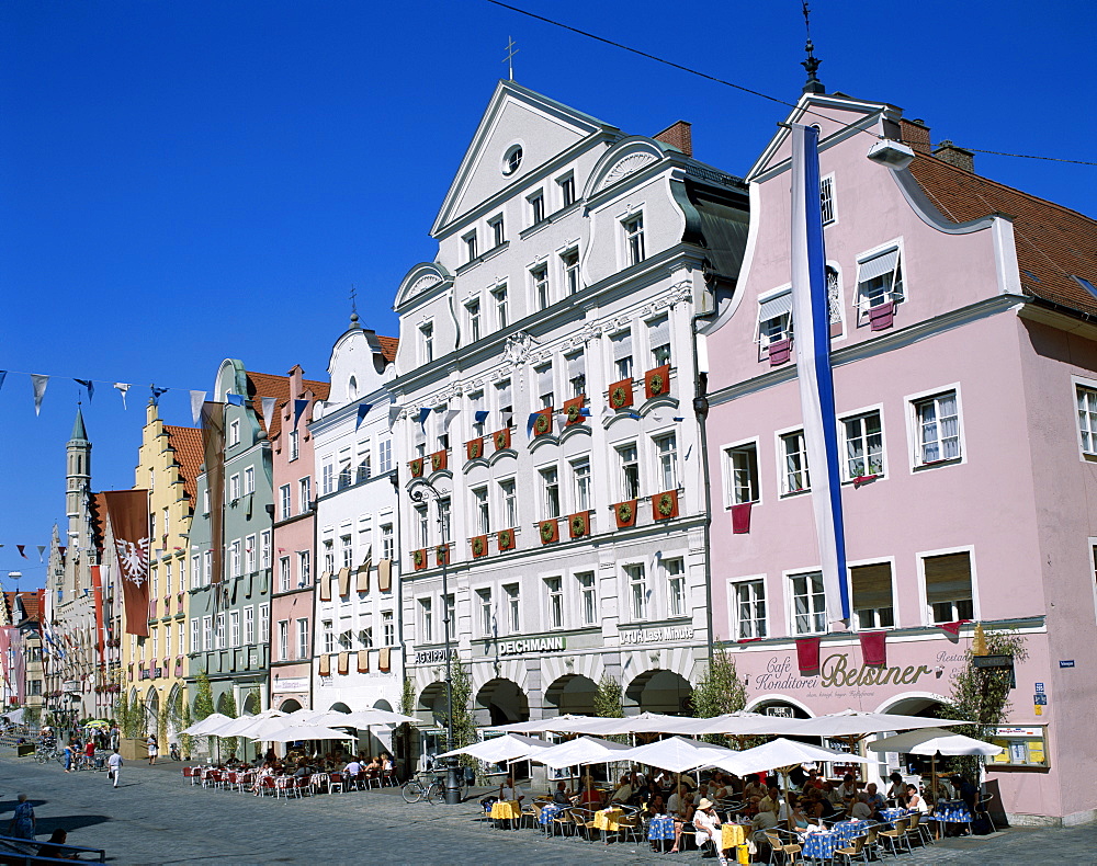 Street scene with outdoor cafes, Landshut, Bavaria, Germany, Europe