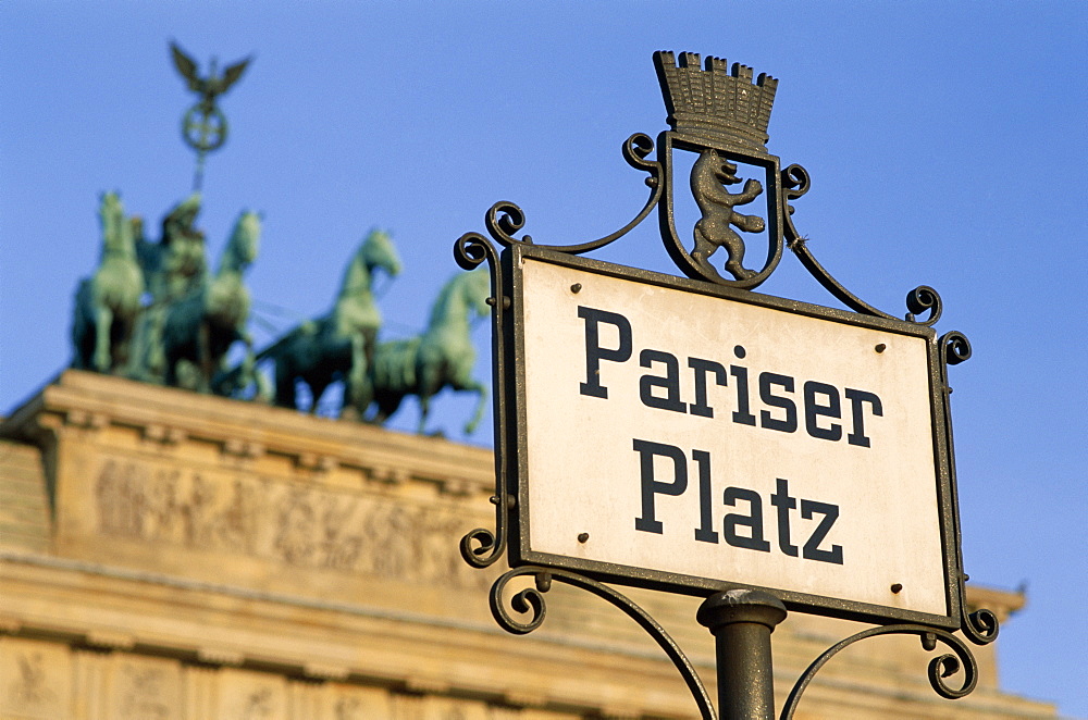 Pariser Platz, Brandenburg Gate, Berlin, Germany