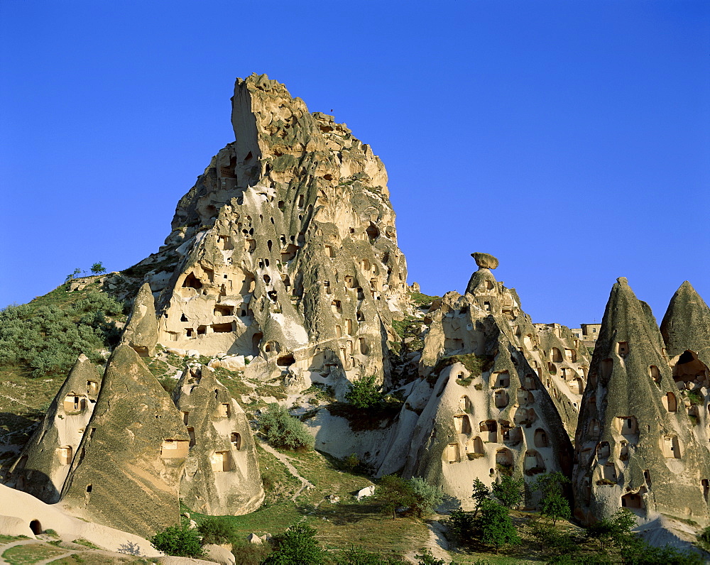 Rock churches, Goreme Valley, UNESCO World Heritage Site, Cappadocia, Anatolia, Turkey, Asia Minor, Eurasia