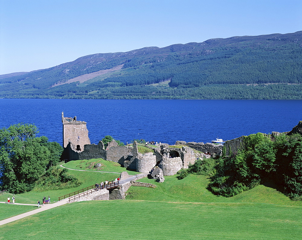 Loch Ness and Urquhart Castle, Highlands, Scotland, United Kingdom, Europe