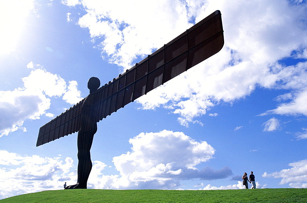 Angel of the North statue by Antony Gormley, Gateshead, Tyne and Wear, England, United Kingdom, Europe