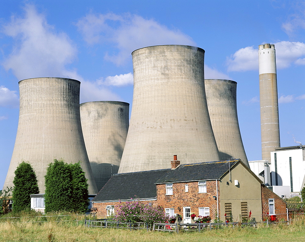 Coal fired power station cooling towers and house, Radcliffe on Trent, Nottinghamshire, England, United Kingdom, Europe