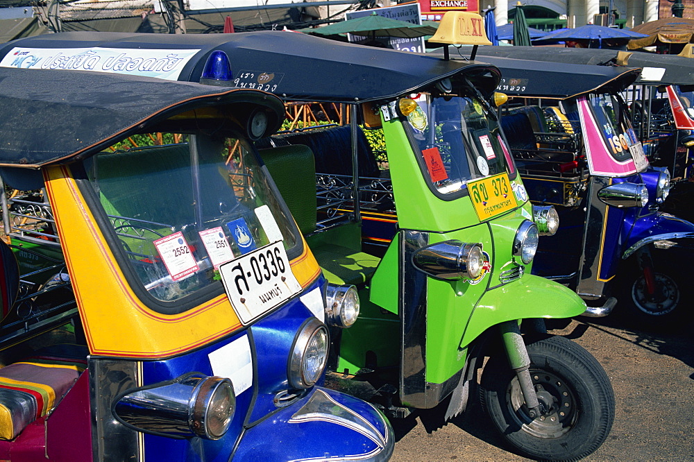 Line of tuk tuks, Bangkok, Thailand, Southeast Asia, Asia