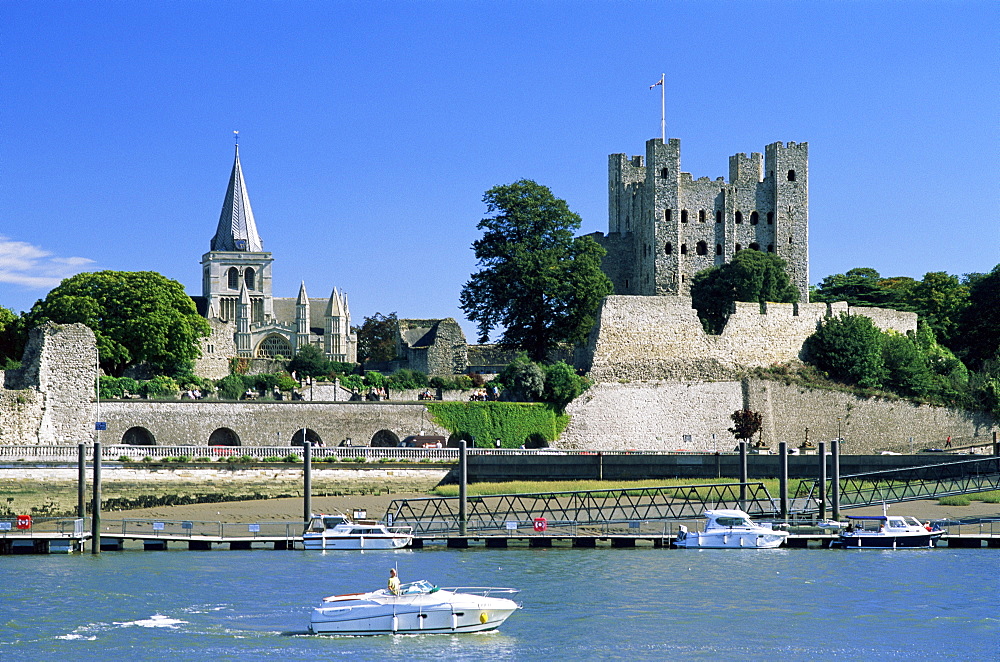 Rochester Castle and cathedral, Rochester, River Medway, Kent, England, United Kingdom, Europe