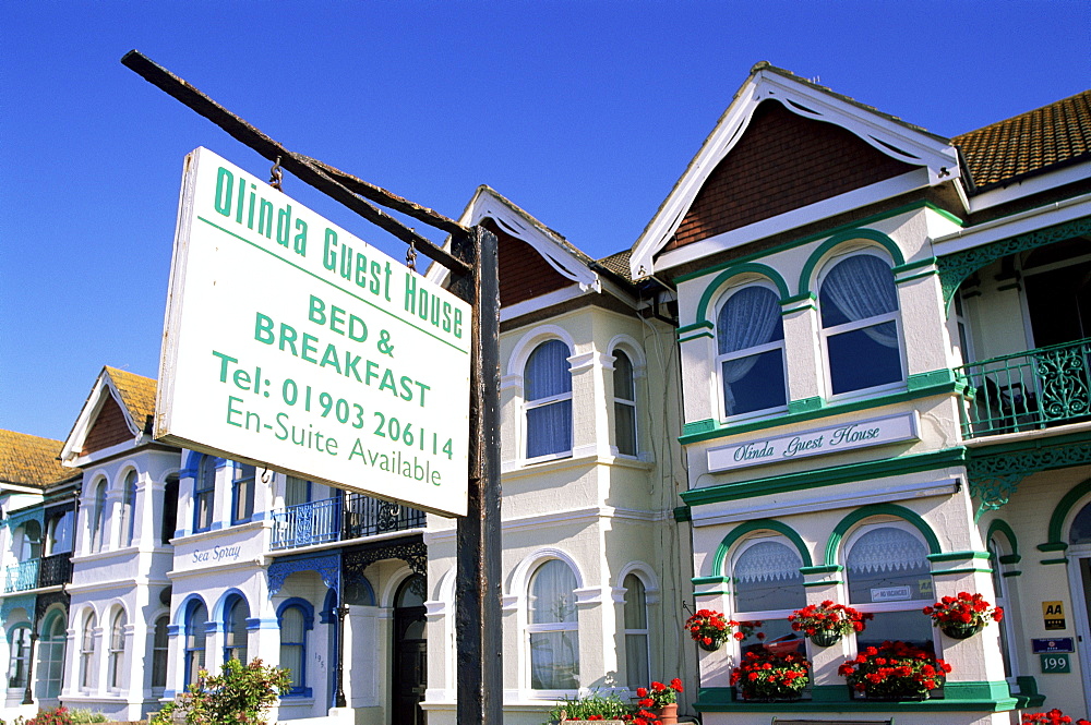 Typical Bed and Breakfast accommodation, Worthing, Sussex, England, United Kingdom, Europe