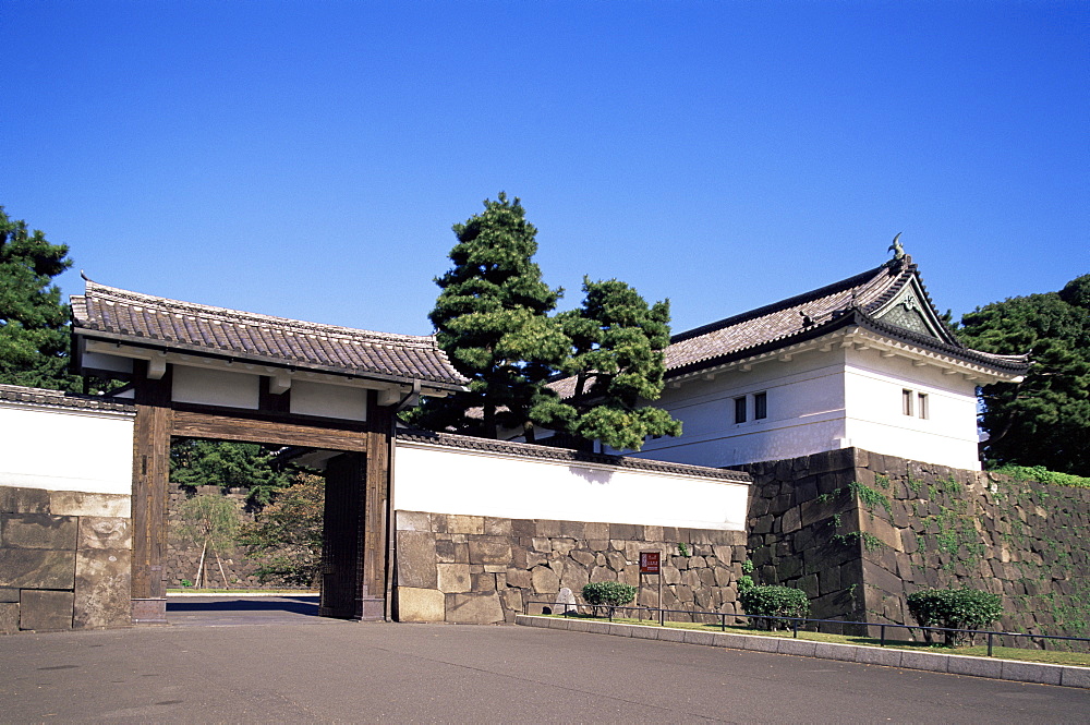 Sakuradamon Gate at the Imperial Palace, Tokyo, Honshu, Japan, Asia