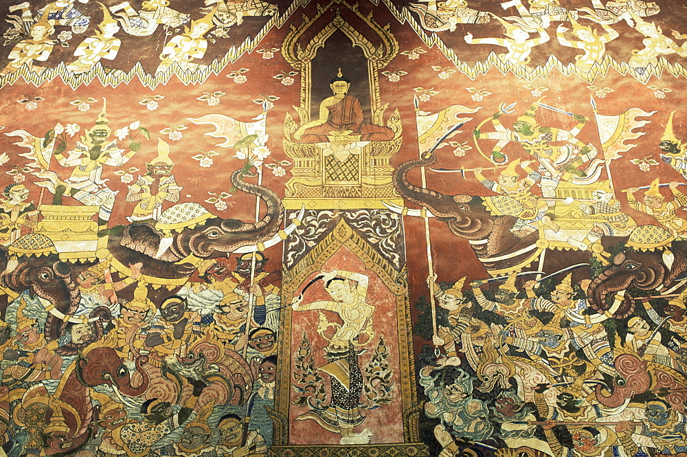 Murals depicting battle scenes of elephants from the Ramakien epic, Wat Mahathat, Phetchaburi, Thailand, Southeast Asia, Asia