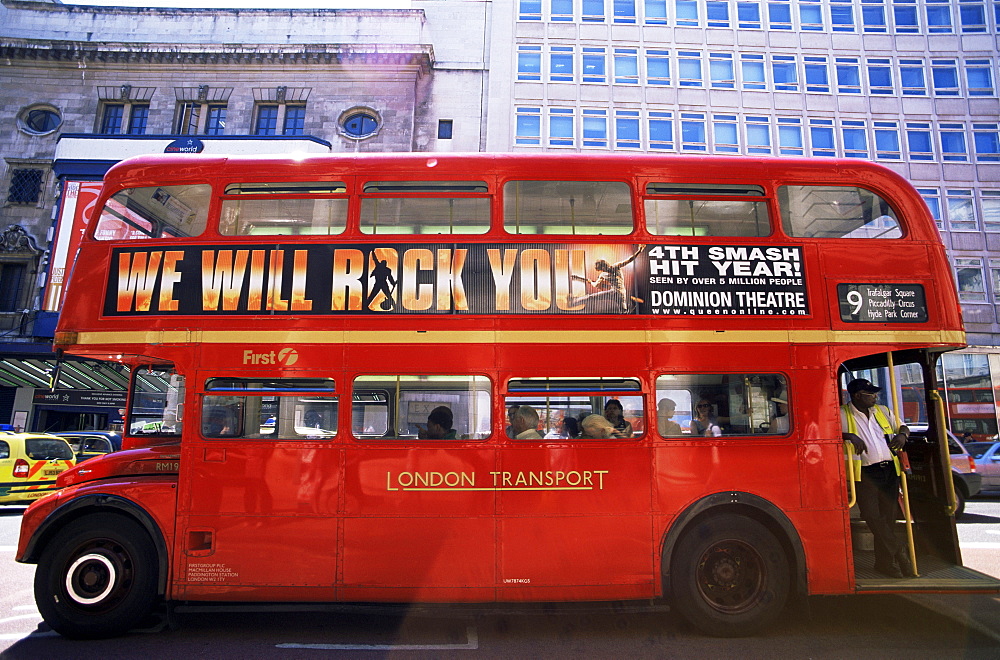 Routemaster double decker bus, London, England, United Kingdom, Europe