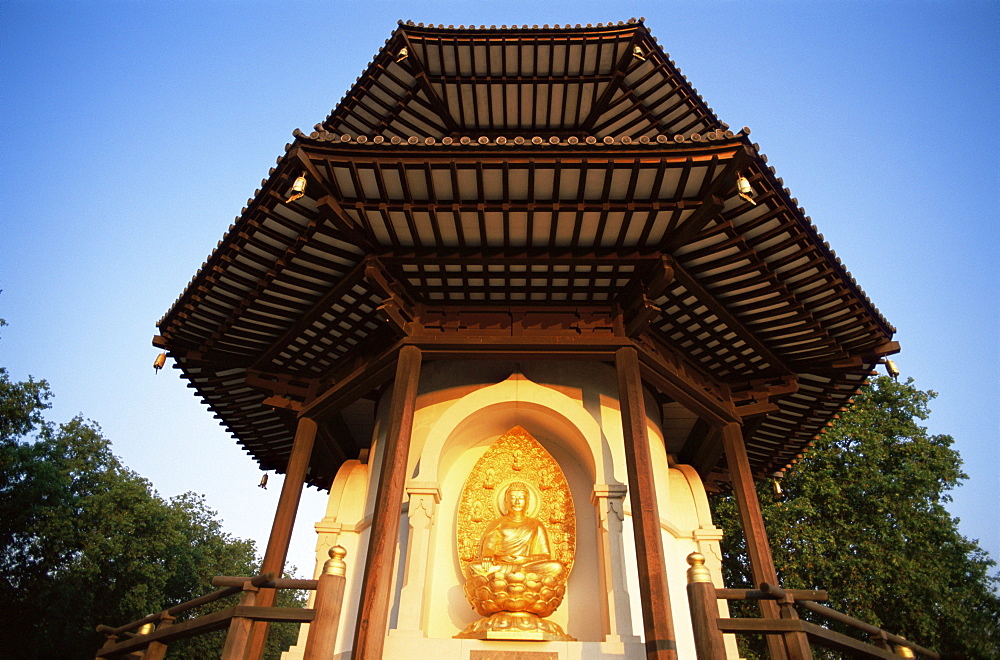 Peace Pagoda, Battersea Park, London, England, United Kingdom, Europe