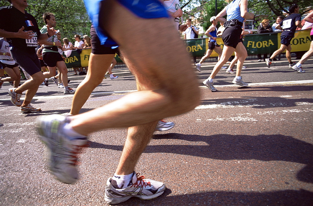 Crowd of runners, London Marathon, London, England, United Kingdom, Europe