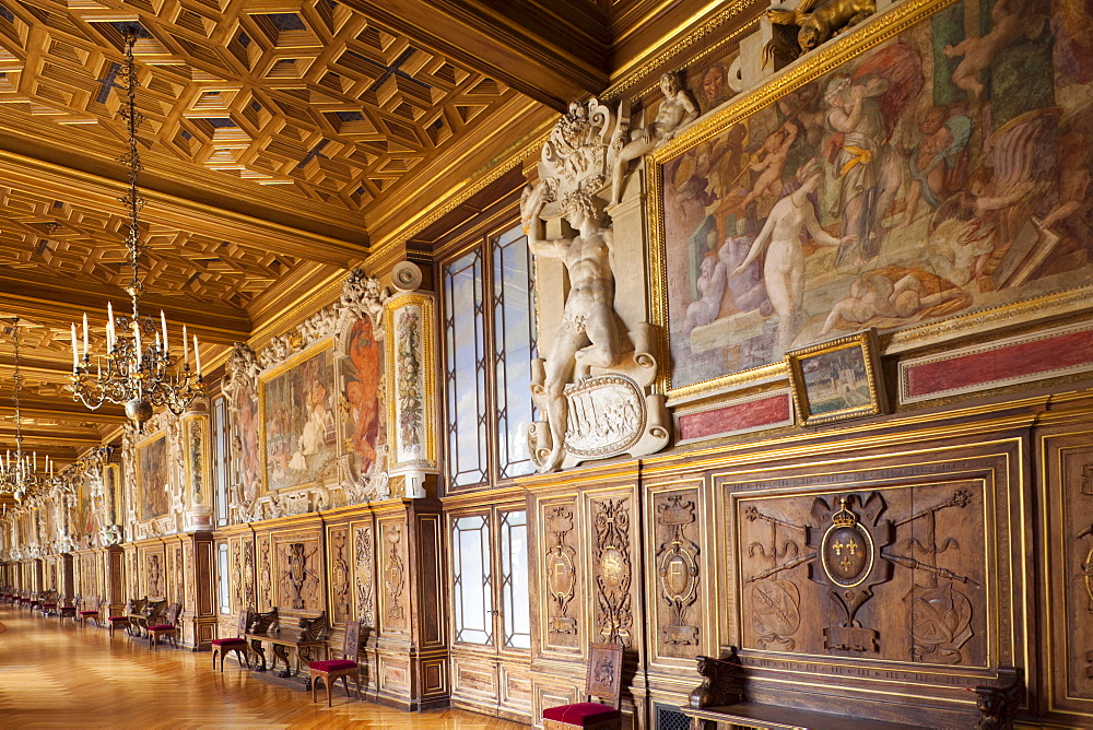 Francois I Gallery, Chateau de Fontainebleau, Fontainebleau, Ile de France, France, Europe