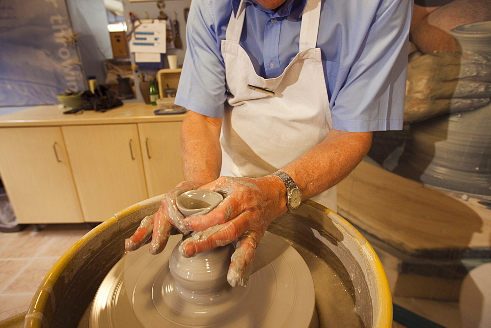 Potter, The Wedgwood Museum, Stoke on Trent, Staffordshire, England, United Kingdom, Europe