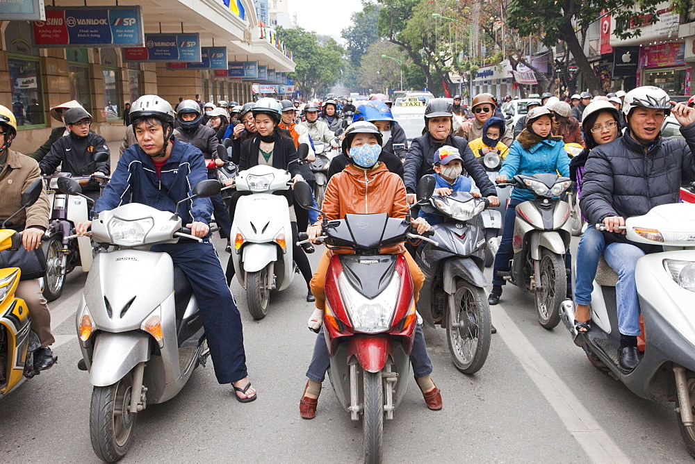 Motorbike traffic, Hanoi, Vietnam, Indochina, Southeast Asia, Asia