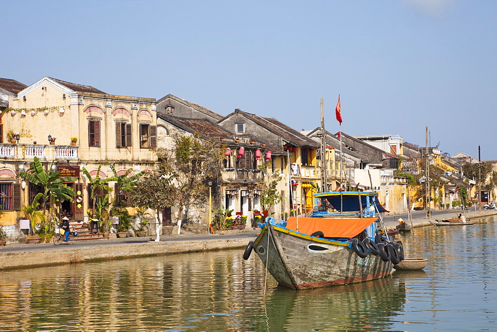 Town skyline and Hoai River, Hoi An, UNESCO World Heritage Site, Vietnam, Indochina, Southeast Asia, Asia