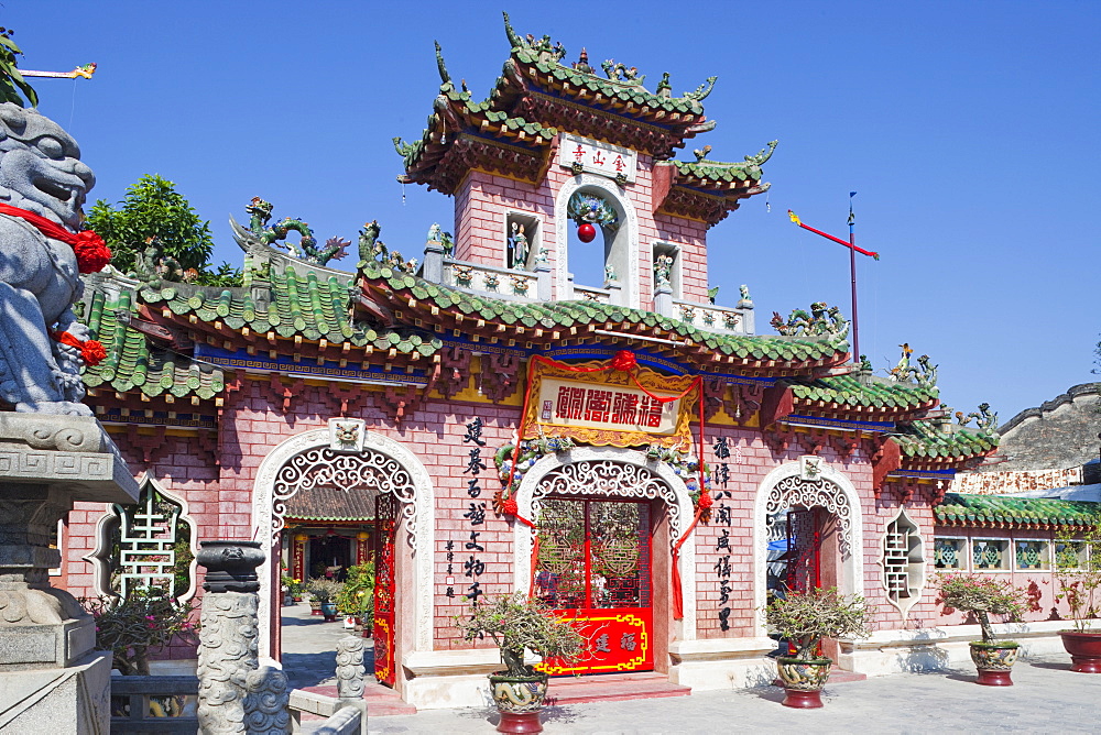 Entrance gate, Phuc Kien Assembly Hall, Hoi An, Vietnam, Indochina, Southeast Asia, Asia