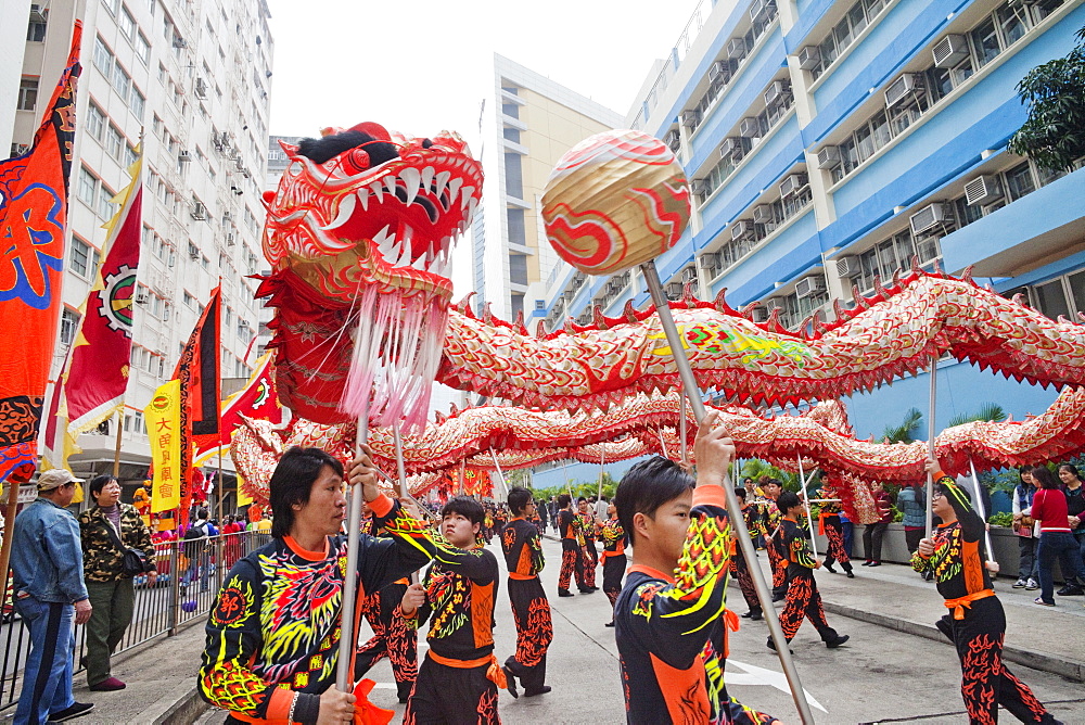 Dragon dance, Tai Kok Tsui Temple Fair, Hong Kong, China, Asia