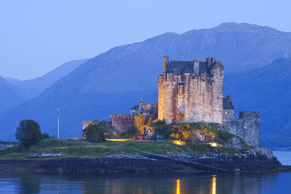 Eilean Donan Castle, Highlands, Scotland, United Kingdom, Europe