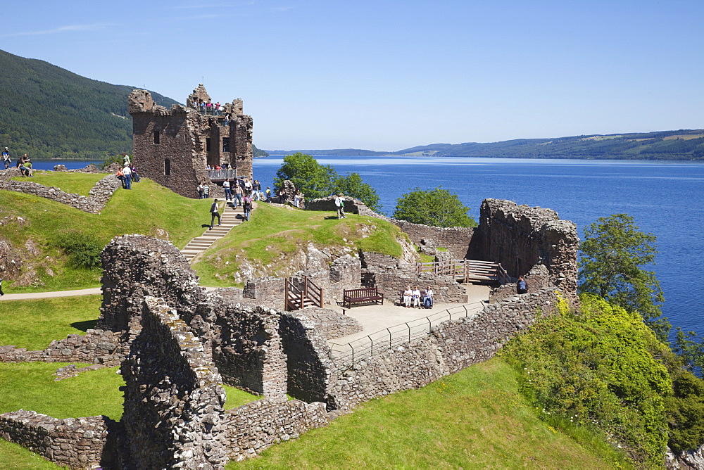 Urquhart Castle, Loch Ness, Highlands, Scotland, United Kingdom, Europe