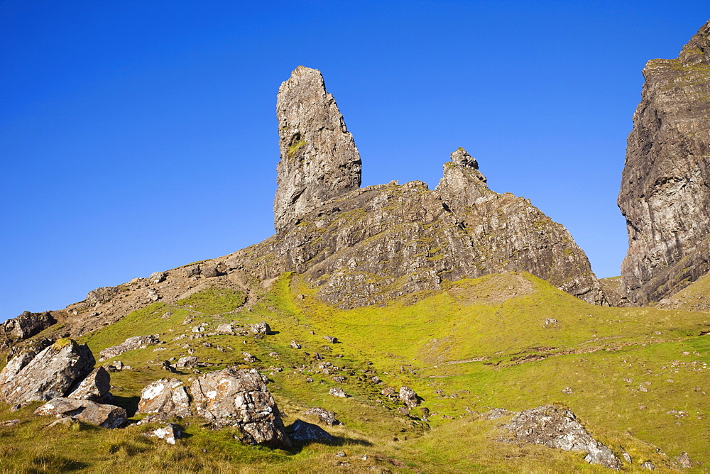 Old Man of Storr mountain, Trotternish Peninsula, Isle of Skye, Inner Hebrides, Scotland, United Kingdom, Europe