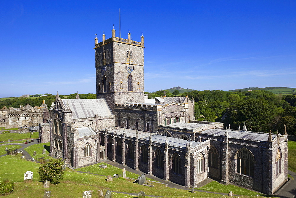 St. David's Cathedral, St. David's, Pembrokeshire, Wales, United Kingdom, Europe