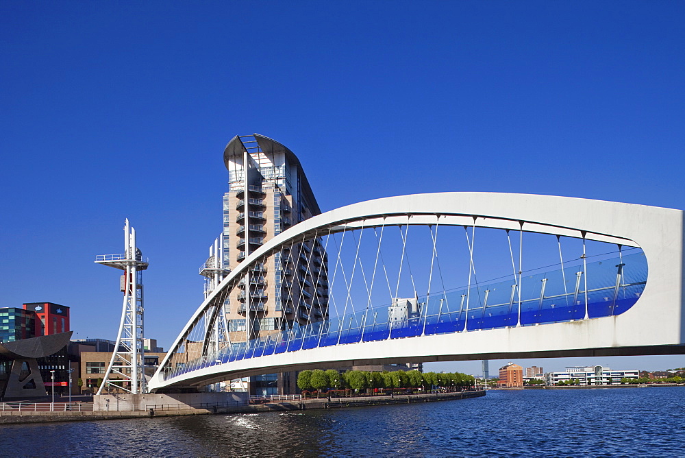 Millennium Bridge, Salford Quays, Manchester, England, United Kingdom, Europe