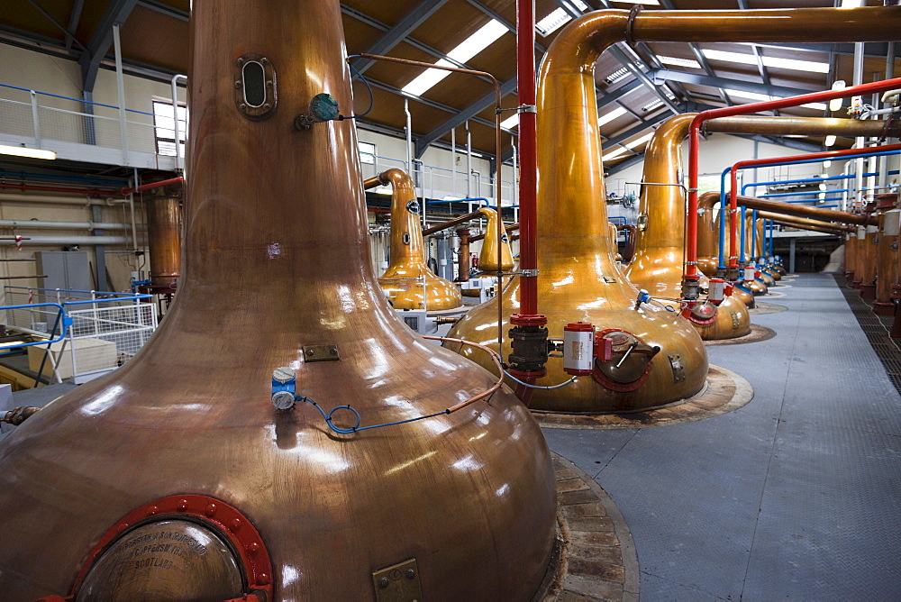 Copper stills, Glenfiddich Whisky Distillery, Dufftown, Speyside, Scotland, United Kingdom, Europe