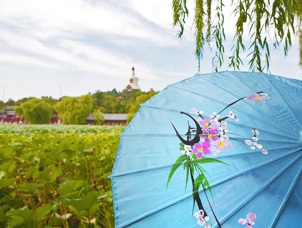 The Bai Ta, White Buddhist Stupa, on Qionghua Island in BeiHai Park, Beijing, China, Asia