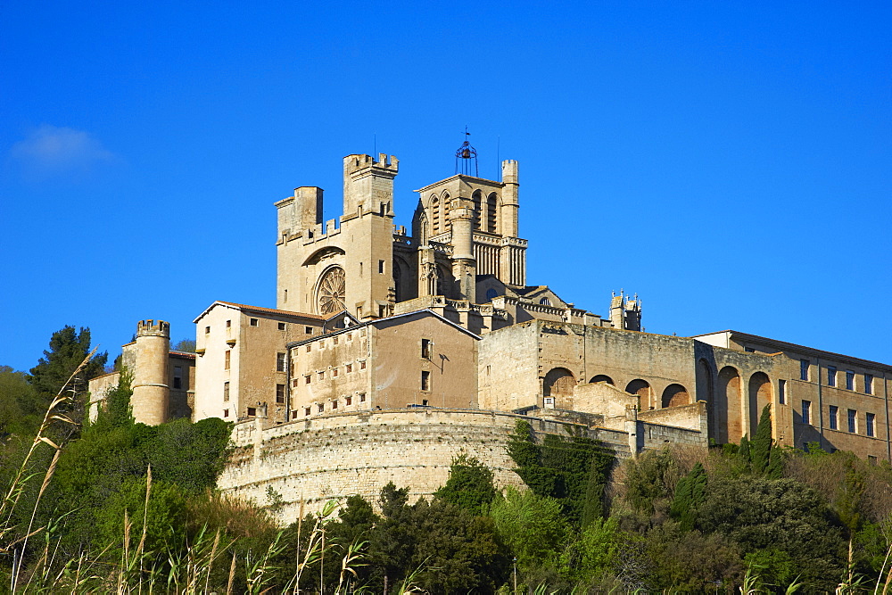 Cathedral Saint-Nazaire, Beziers, Herault, Languedoc, France, Europe