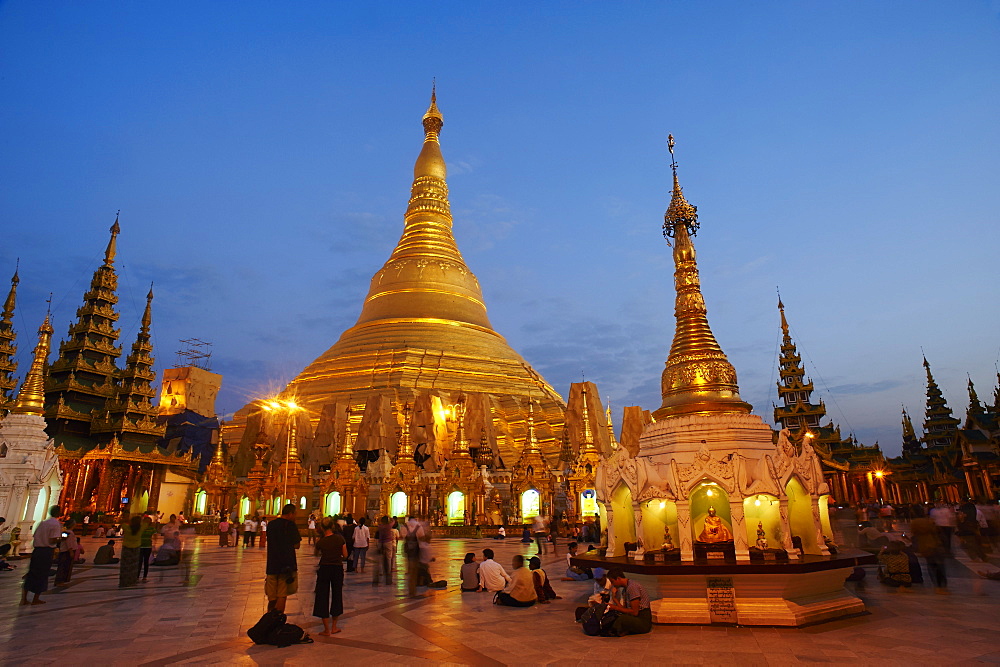 Shwedagon Paya, Yangon (Rangoon), Myanmar (Burma), Asia