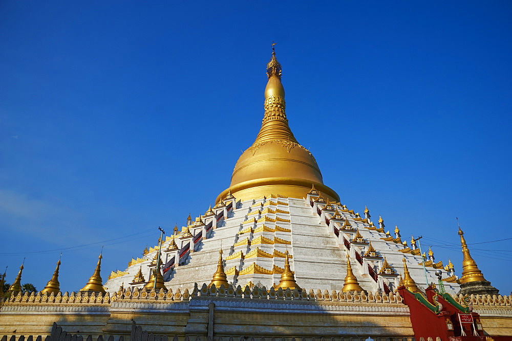 Mahazedi Paya, Bago (Pegu), Myanmar (Burma), Asia