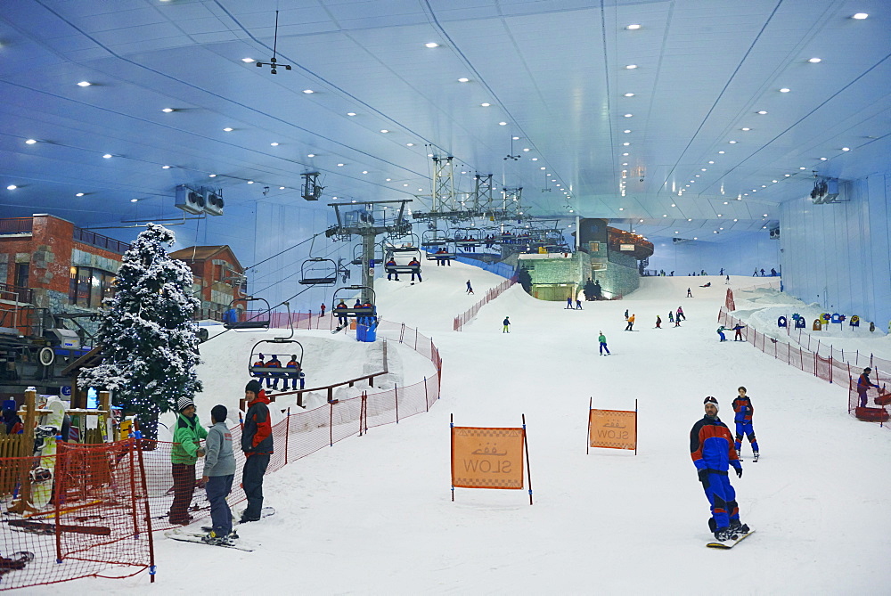 Ski Dubai, Mall of the Emirates Commercial Center, Dubai, United Arab Emirates, Middle East