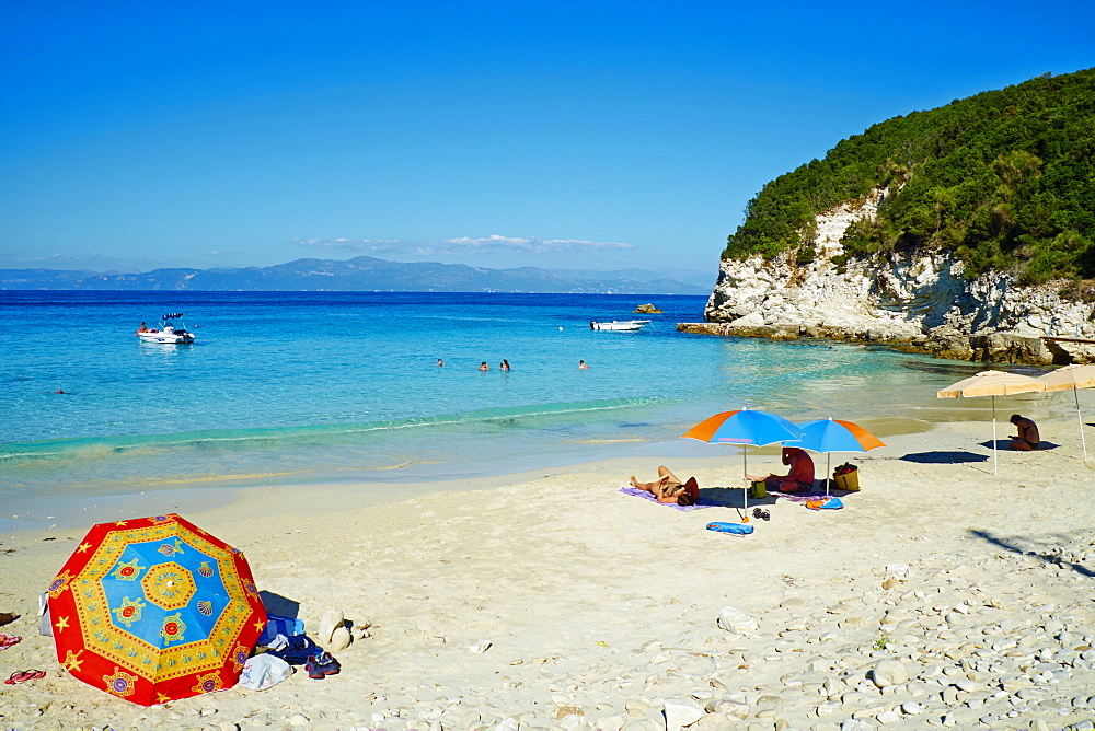 Vrika beach, Antipaxos (Antipaxi), Ionian Islands, Greek Islands, Greece, Europe